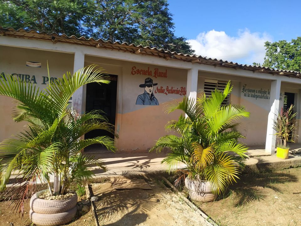 Escuela Rural Julio A Mella 